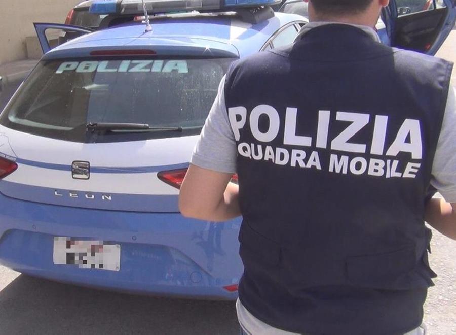 Un deposito di droga nel cuore della movida