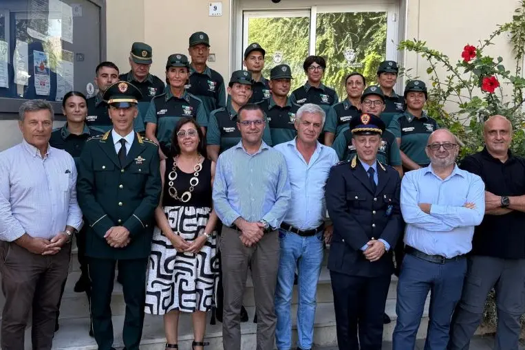 I nuovi membri della compagnia barracellare di Alghero (foto concessa)