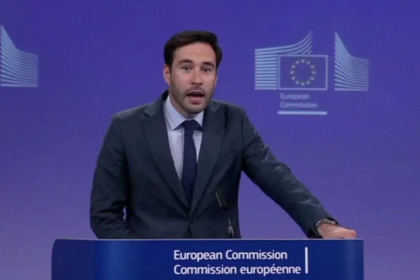 Ue multa Aliexpress per 550 milioni di euro per "prodotti illegali"