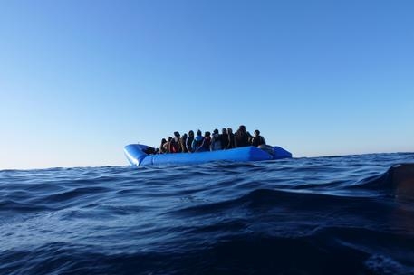 Naufragio al largo della Libia: un morto e 19 dispersi