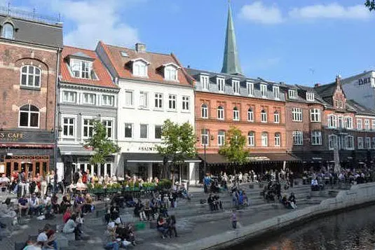 La città di Aarhus, dove è stata ritrovata la bambina (foto da Google)