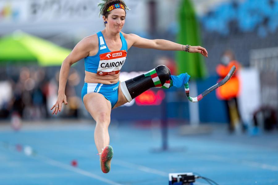 Paralimpiadi, argento azzurro nel tiro con l’arco. Caironi record del mondo nei 100 metri