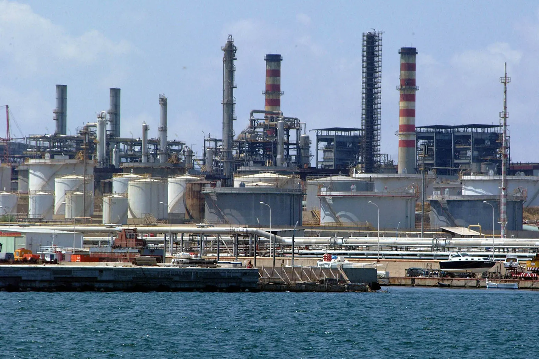 L'ex polo petrolchimico di Porto Torres (L'Unione Sarda)