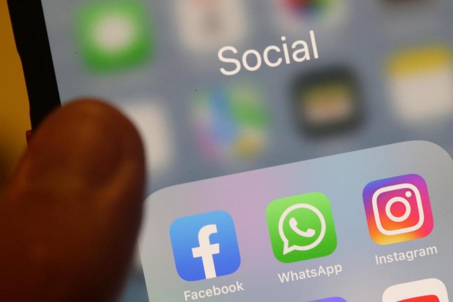 Tornano a funzionare le app di Facebook, Instagram e WhatsApp: il blackout peggiore dal 2008