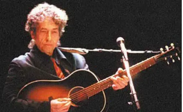 #AccaddeOggi: 2 giugno 2000, il mito Bob Dylan in concerto a Cagliari