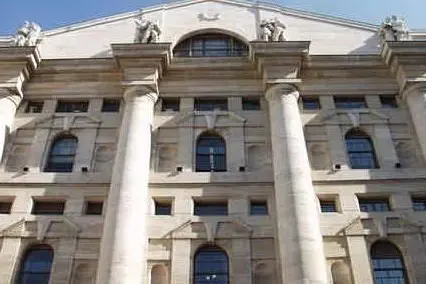 Piazza Affari (Ansa)