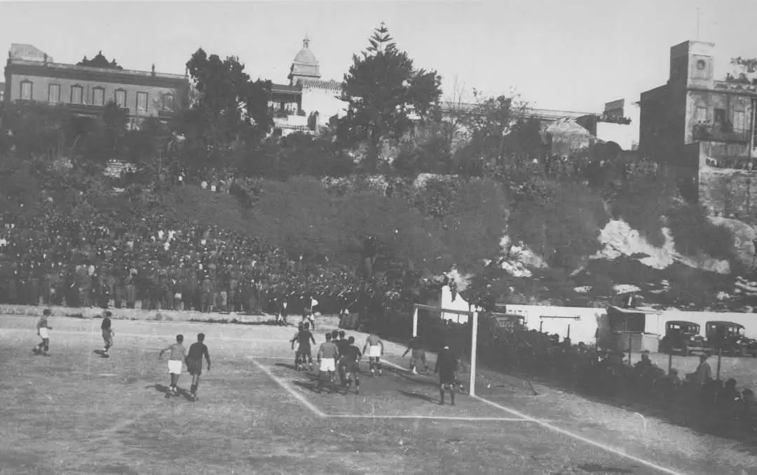 Il vecchio campo di via Pola a Cagliari (Foto Wikipedia)