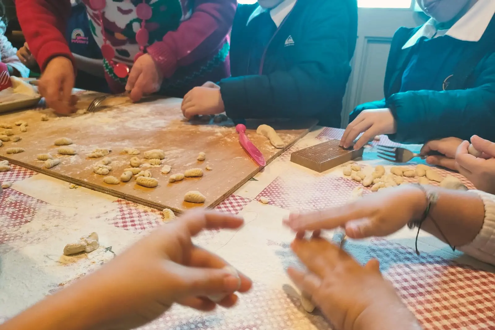 Quartucciu, un laboratorio di pasta fresca a Casa Cossu (foto Francesca Melis)