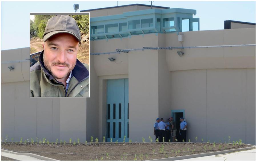 Ragnedda e la pistola sempre nel marsupio: «La impugnava in pubblico, per gioco»