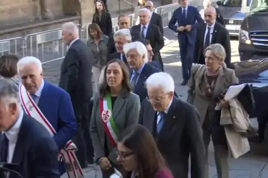Festival delle Regioni, la folla a Firenze per l'arrivo di Mattarella