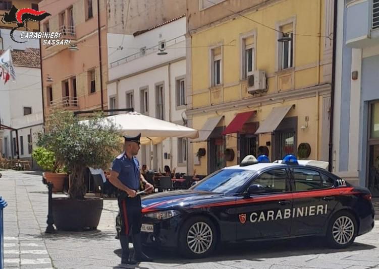 Olbia, violenta irruzione in ristorante per rubare i soldi dalla cassa