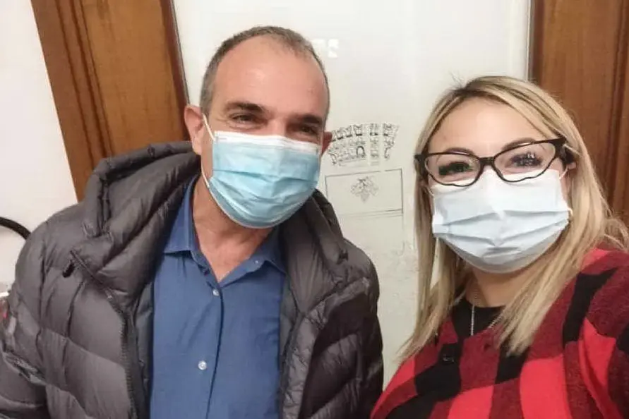 Il sindaco di Maracalagonis Francesca Fadda e l'assessore di Sinnai Franco Orrù (foto Serreli)