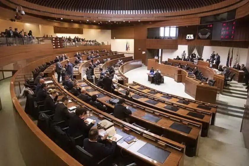 Il Consiglio regionale (Archivio L'Unione Sarda)