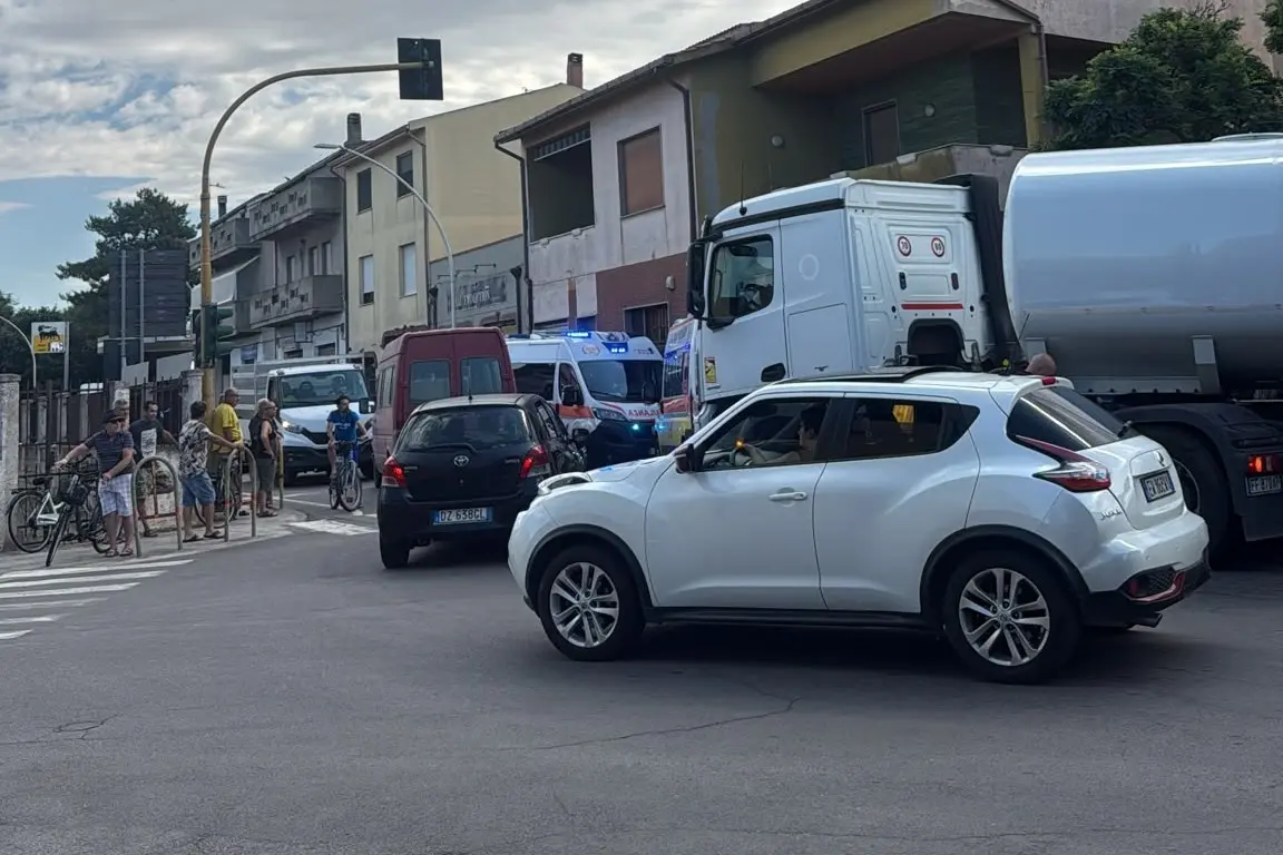 L'incidente in via Cagliari a San Sperate (Foto: Laura Piras)