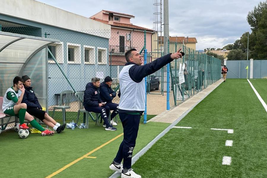 Cristian Dessì, allenatore del Sant'Elena squalificato due giornate (foto Spignesi)