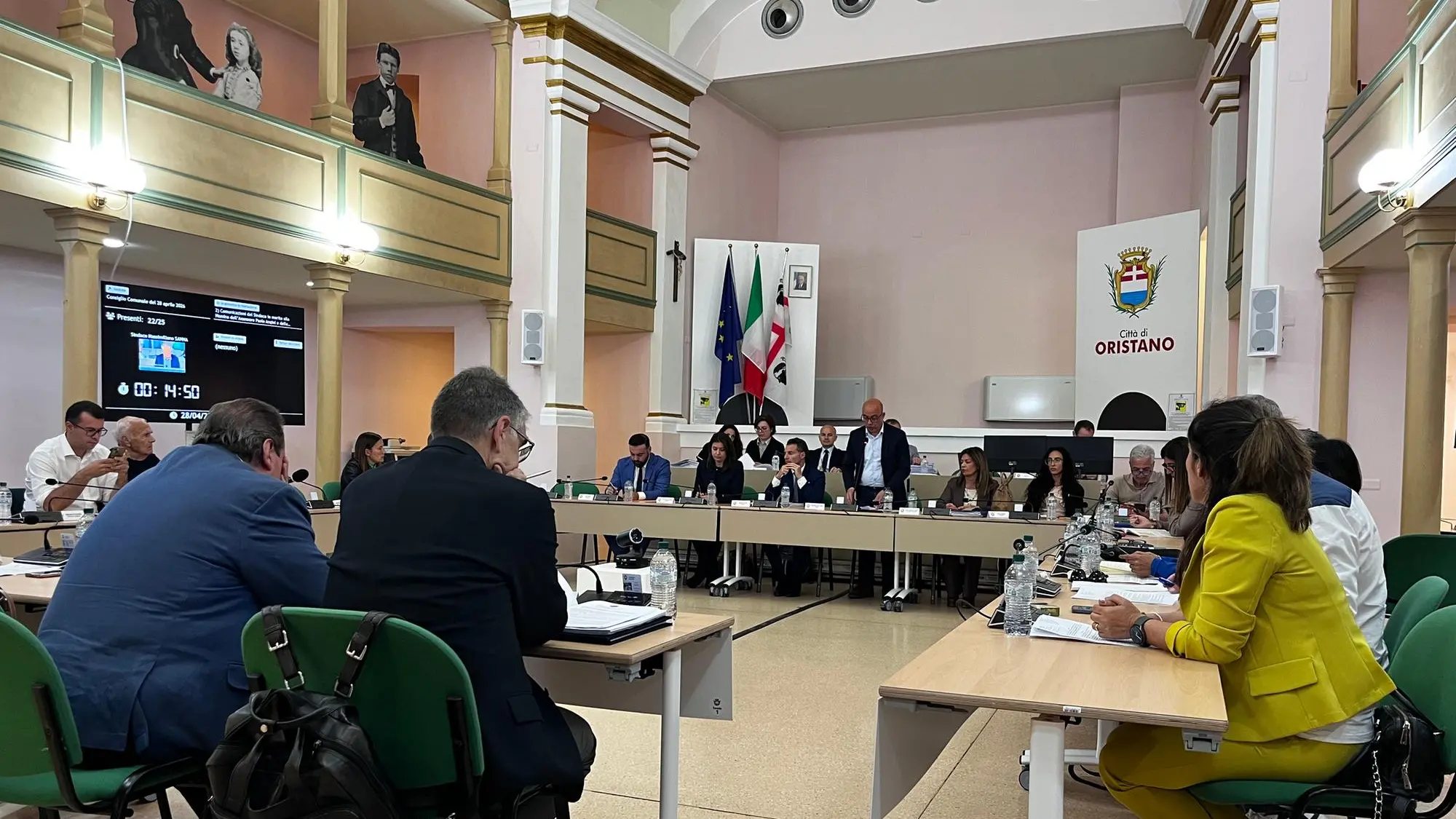 https://immagini.unionesarda.it/version/c:NDhhZWJjYmMtOThhNC00:MTZiMjI0Y2YtNmYxNy00/image.webp?f=16:9