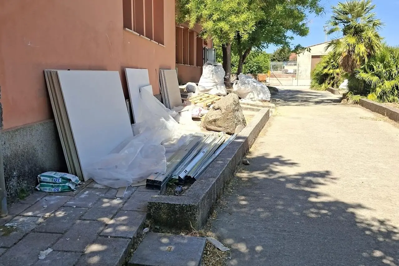 L'ingresso della Casa di comunità di Tramatza (foto Sara Pinna)
