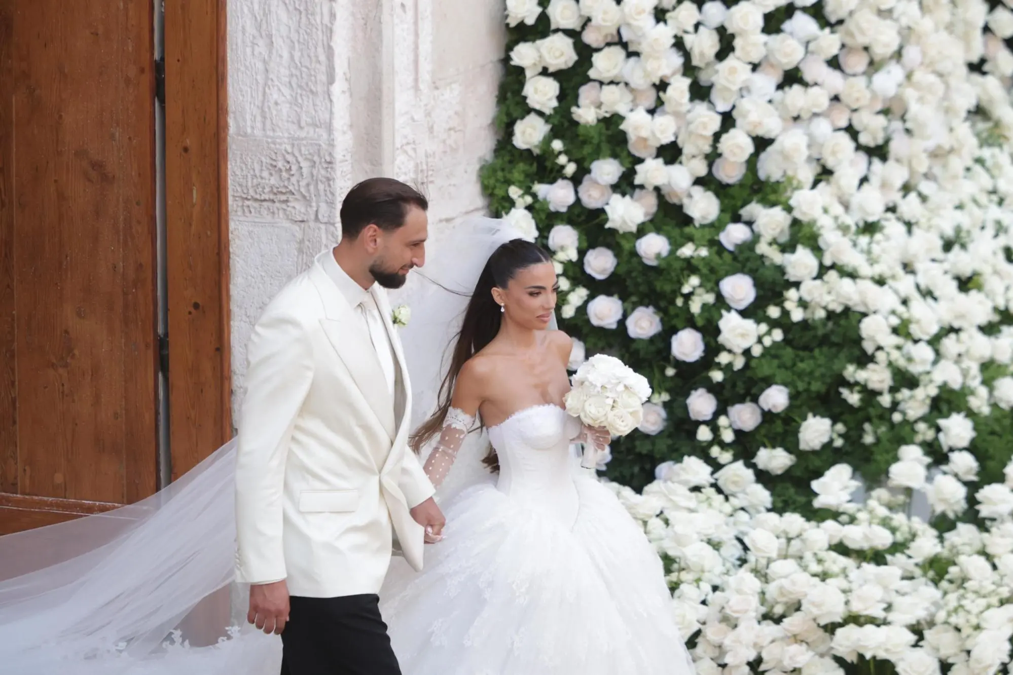 Gigi Donnarumma e Alessia Elefante sposi (foto Ansa)