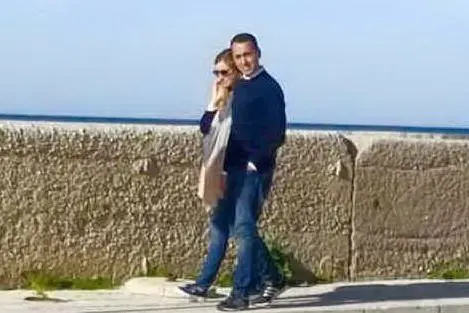 Luigi Di Maio e Giovanna Melodia in vacanza a Marsala