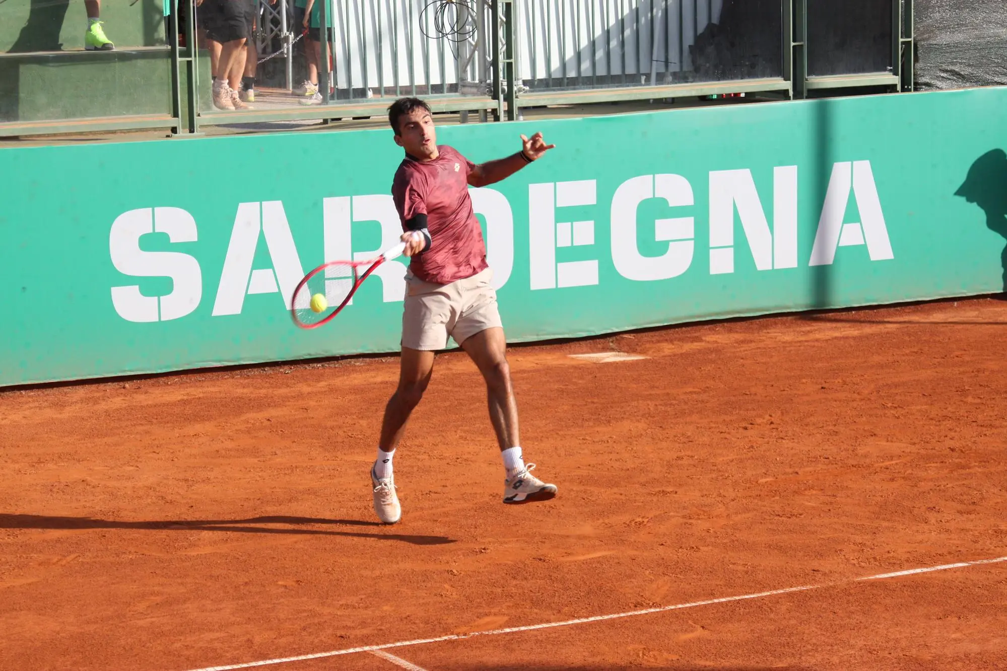 L'argentino Roman Andres Burruchaga, alfiere del Tc Cagliari in Serie B1 maschile (foto Antonio Burruni)