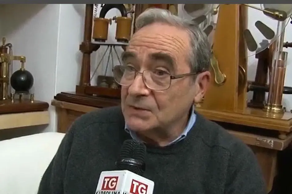 Carlo De Rubeis durante l'intervista col giornalista Stefano Birocchi
