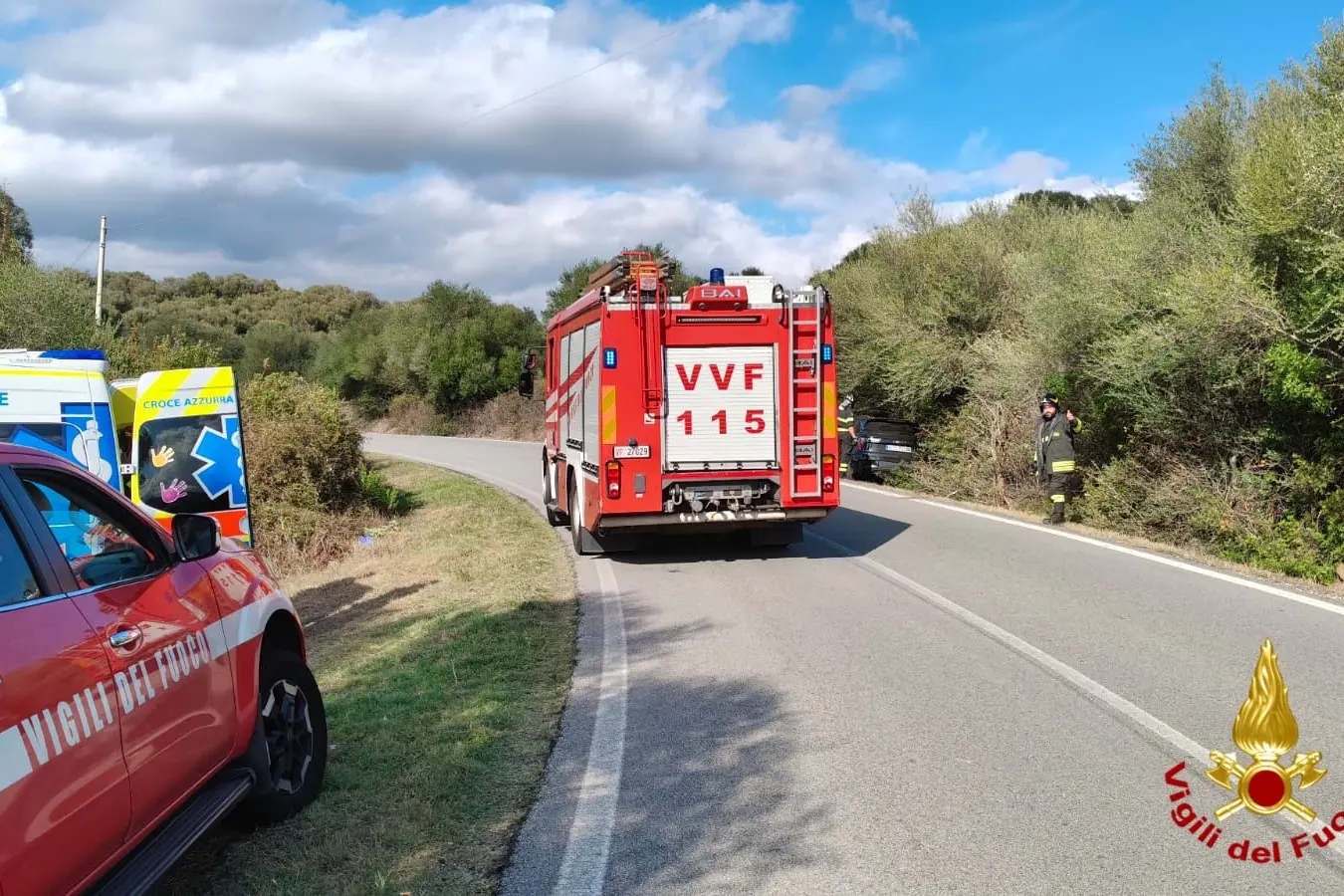 L’intervento dei soccorritori (foto Vigili del fuoco)