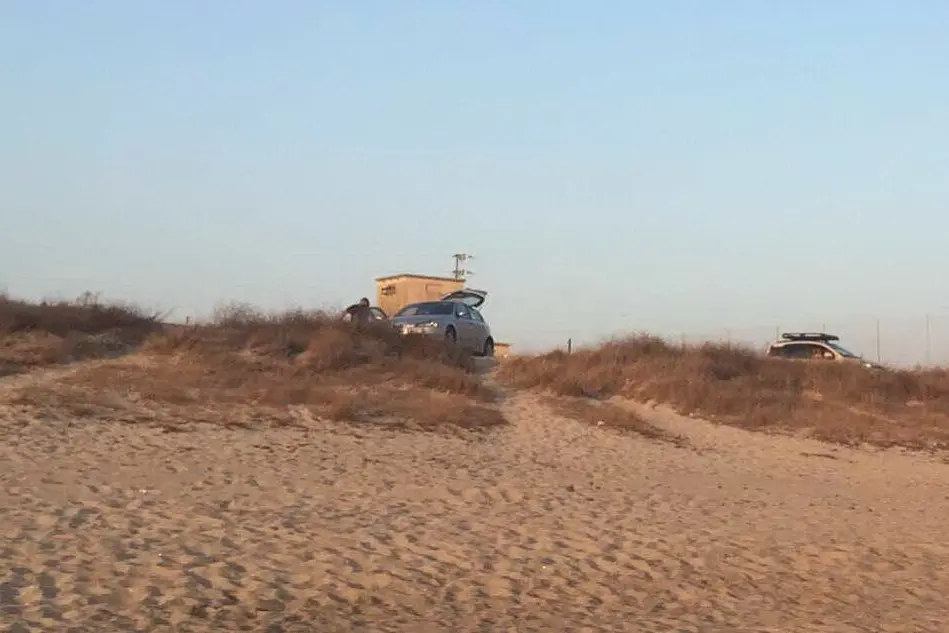 Auto sulle dune