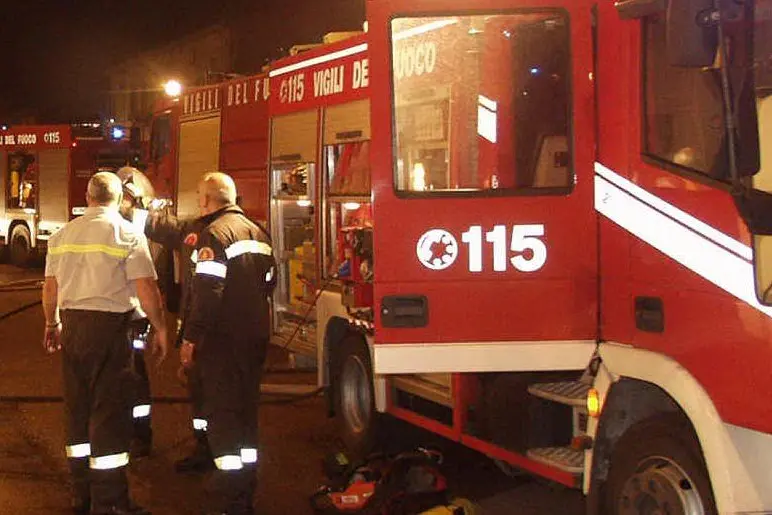 Un intervento dei vigili del fuoco