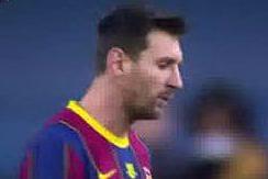 Follia di Messi: pugno all'avversario e prima espulsione in carriera