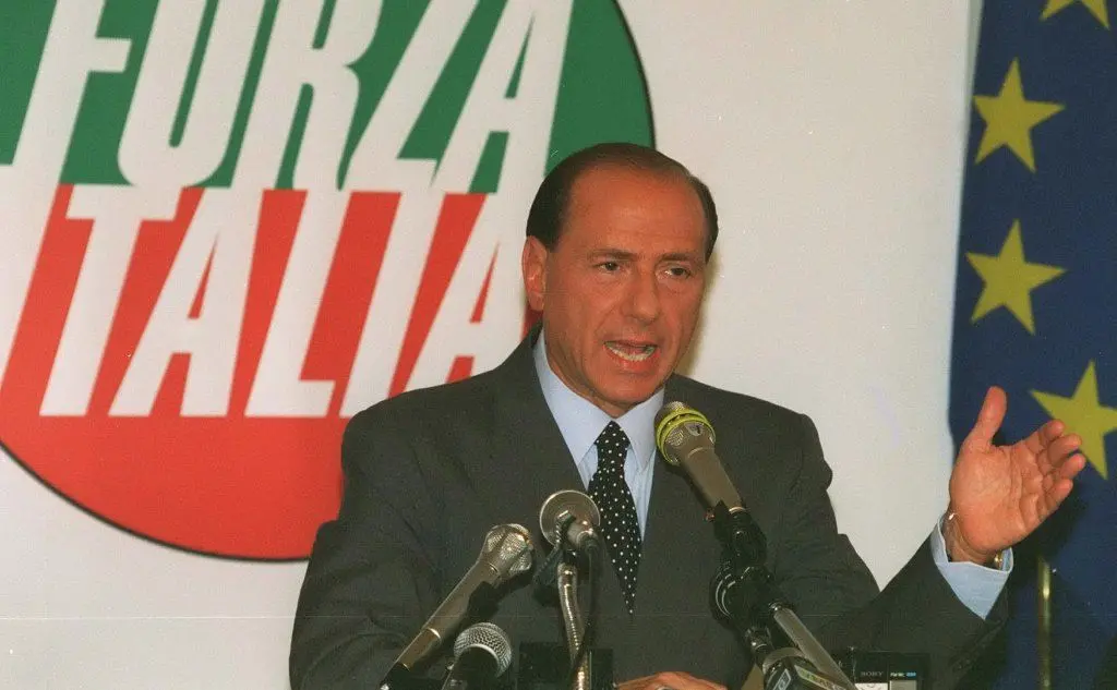 Uno dei suoi primi comizi con Forza Italia