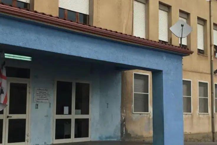 Le scuole elementari di Bono (foto concessa)