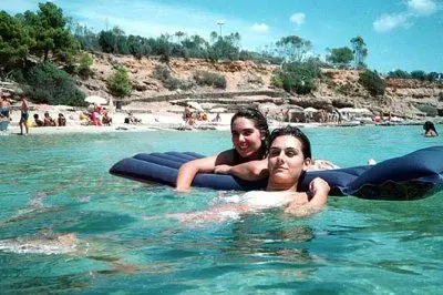 Turisti in vacanza a Santa Margherita di Pula