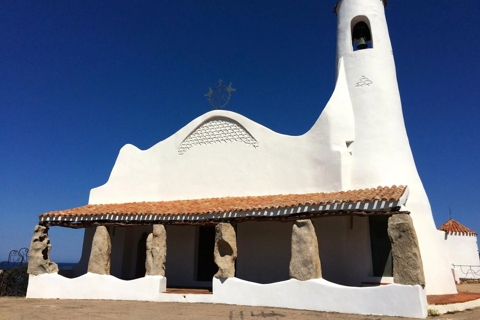Porto Cervo, Chiesa Stella Maris (foto comune di Arzachena)