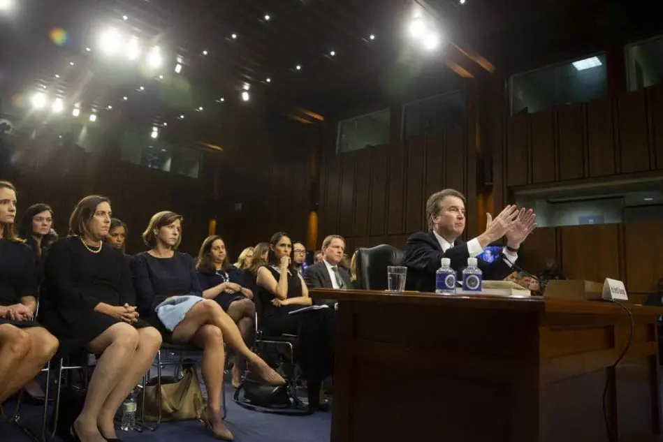 Il giudice Brett Kavanaugh parla alla Commissione Giustizia del Senato Usa. (Foto Ansa)