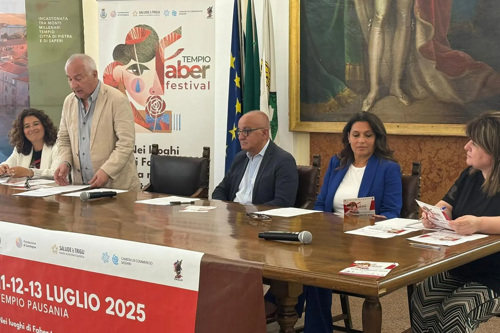 La presentazione a Tempio (foto Busia)