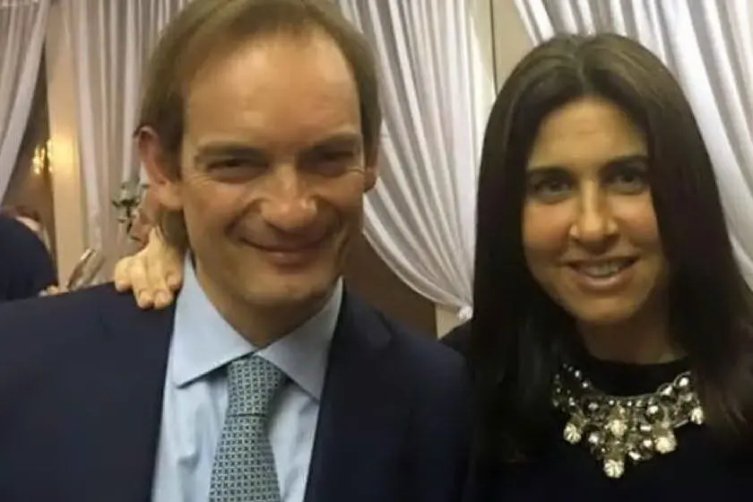 Matteo Cagnoni e la moglie, Giulia Ballestri (foto da Facebook)