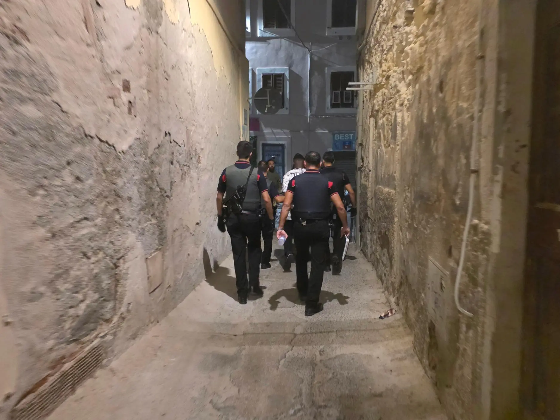 Uno degli arresti dei carabinieri