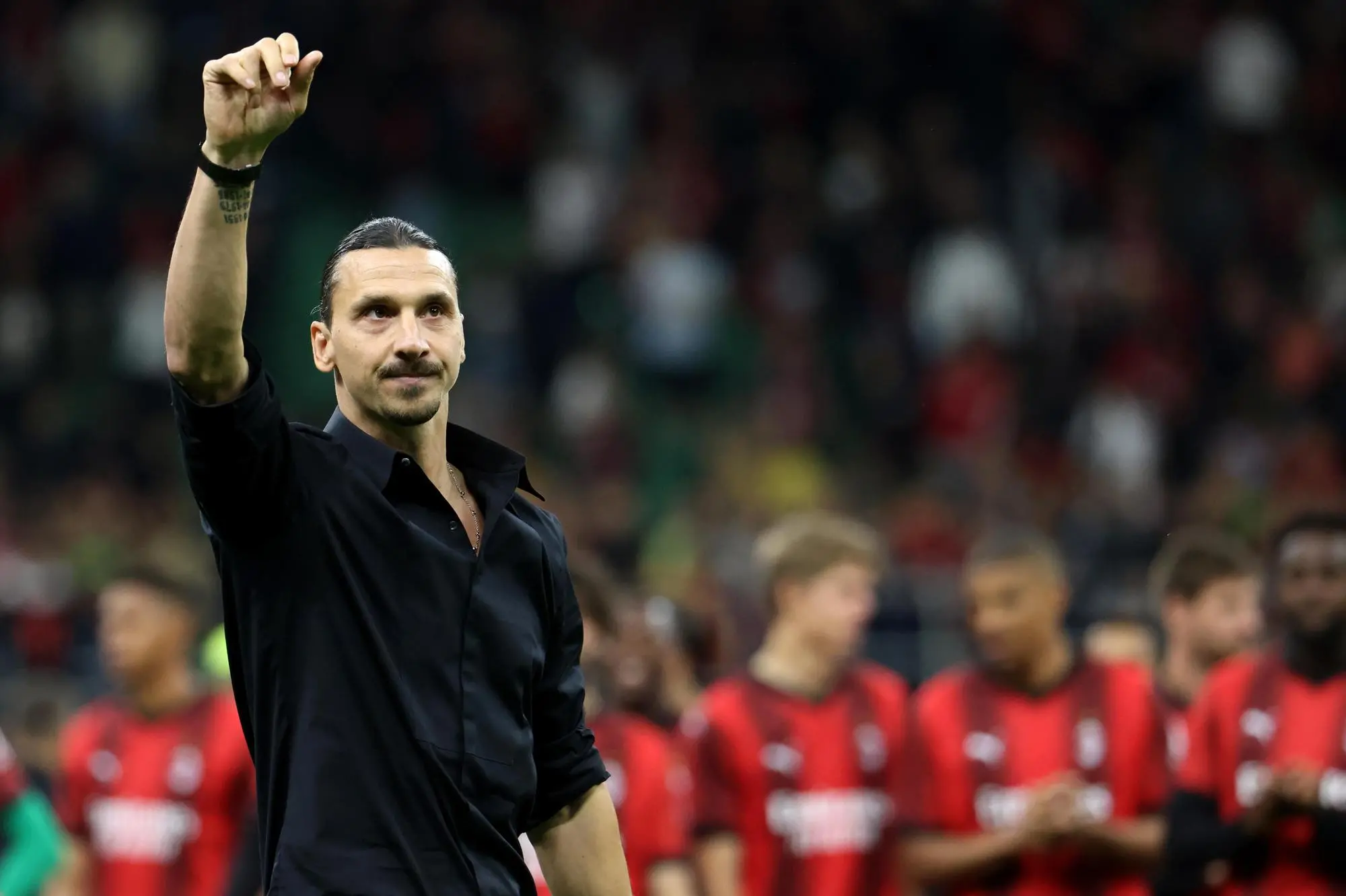 L'addio al calcio di Ibrahimovic (Ansa)