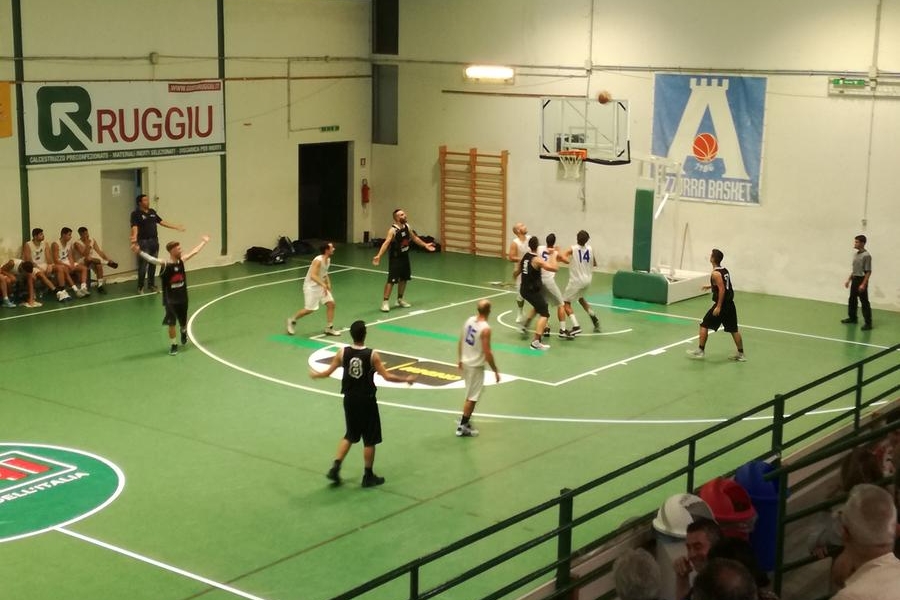 Basket, netta vittoria esterna del San Sperate nell'esordio contro il Su Planu