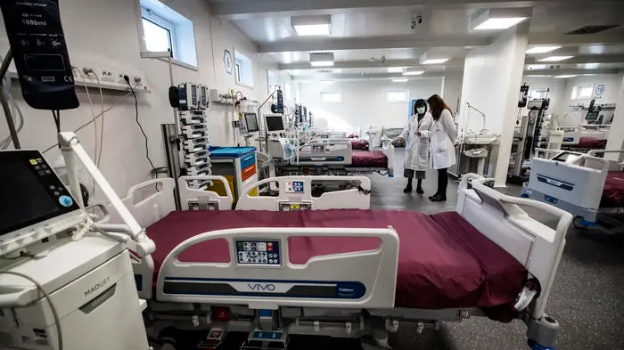 Níveis básicos de cuidados de saúde, o Ministério rejeita a Sardenha
