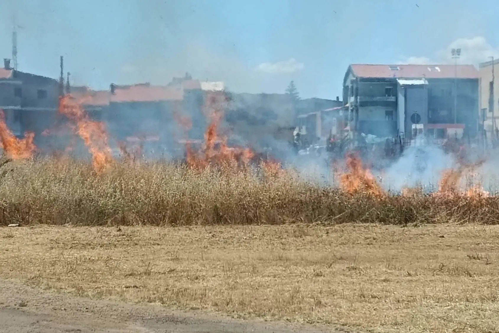 Incendio in via Pabillonis a Quartucciu