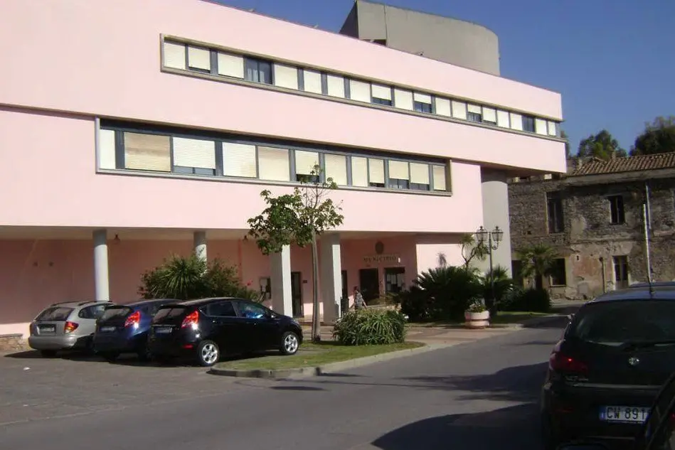Il municipio di Giba