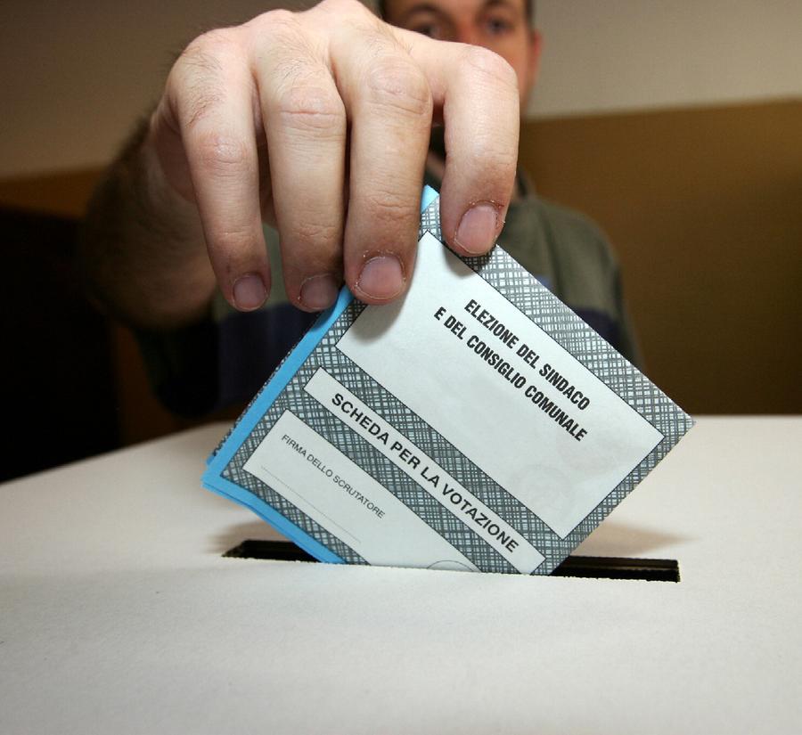 Comunali, Boi e Lai in corsa contro il quorum