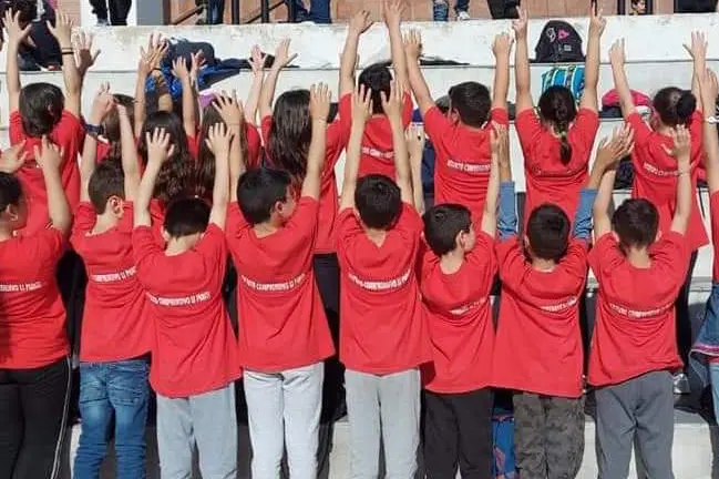 I ragazzi vincitori del Rally Matematico Transalpino (foto concessa)
