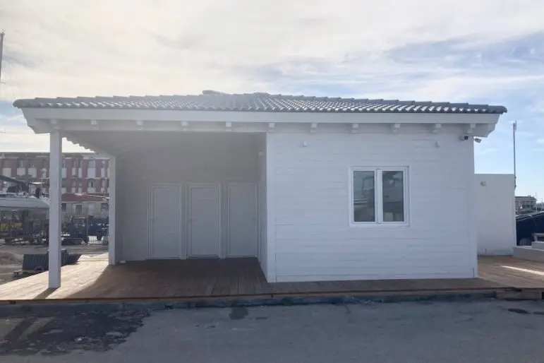 Club House del porto turistico - Porto Torres (foto Pala)