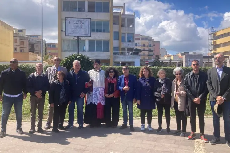 I parenti delle vittime dell'Onda (foto Pala)
