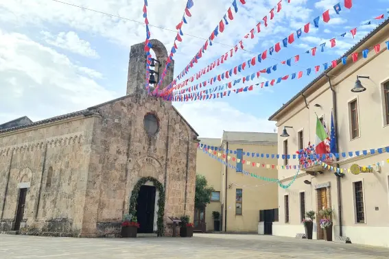 Piazza San Pietro a Villa San Pietro