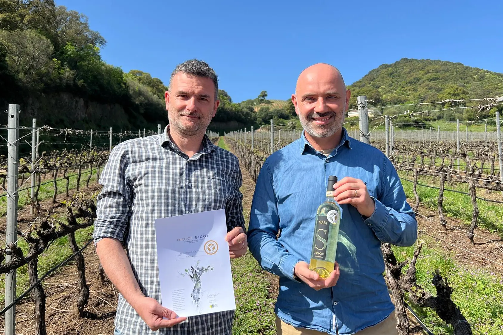 Luca Vitaletti e Dino Dini, rispettivamente agronomo ed enologo di Siddùra