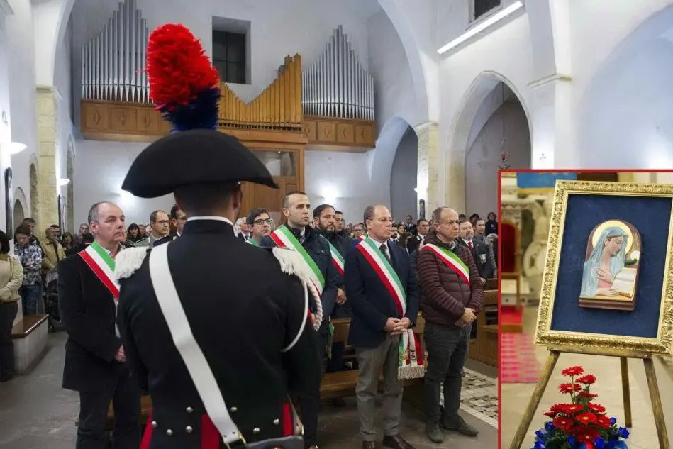 La cerimonia in chiesa della Virgo Fidelis a Muravera