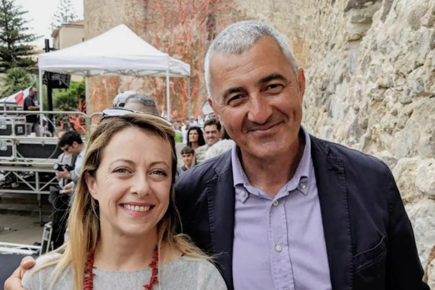 Il sindaco di Alghero Mario Conoci con Giorgia Meloni